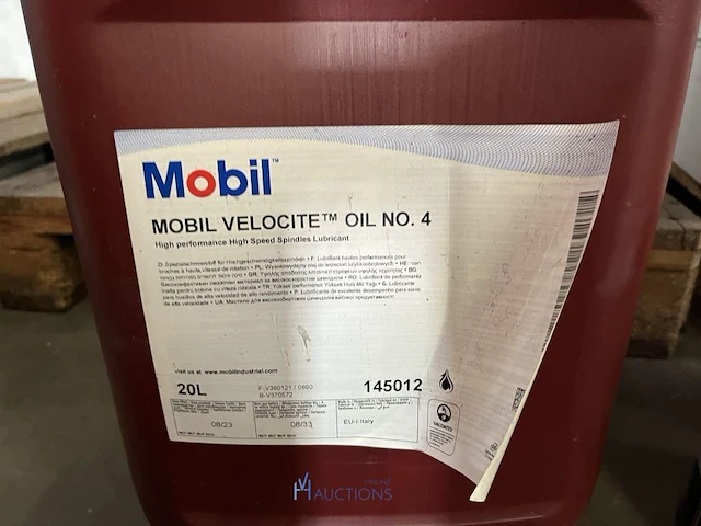Partij diverse chemicaliën en oliën - afbeelding 4 van  12
