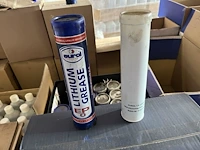 Partij diverse chemicaliën en smeermiddelen eurol - afbeelding 18 van  28