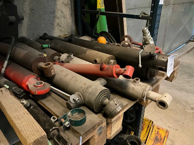 Partij diverse cilinders - afbeelding 3 van  6