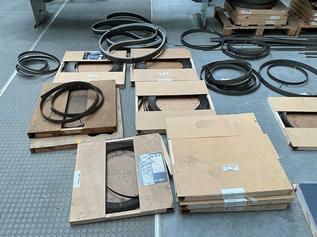 Partij diverse coils voorraad (142x) - afbeelding 29 van  68