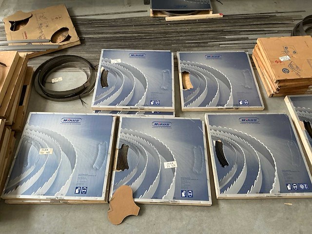 Partij diverse coils voorraad (142x) - afbeelding 48 van  68