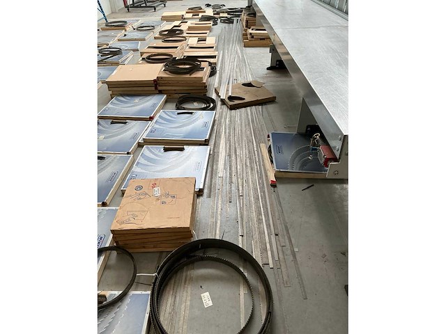Partij diverse coils voorraad (142x) - afbeelding 64 van  68