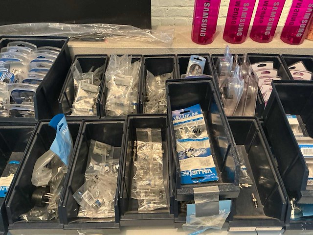 Partij diverse connectoren - afbeelding 4 van  11