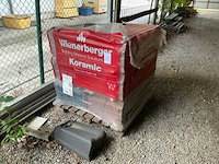 Partij diverse dakpannen - afbeelding 3 van  9