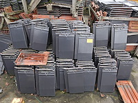 Partij diverse dakpannen - afbeelding 3 van  8