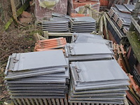 Partij diverse dakpannen - afbeelding 4 van  8