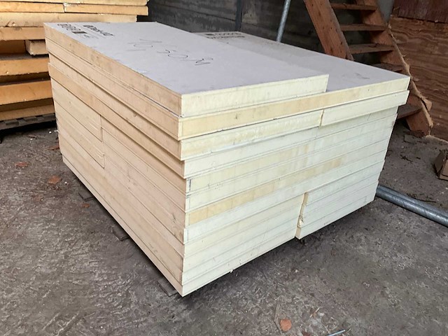 Partij diverse deck-vq vacuüm isolatie panelen (16,50 m2) - afbeelding 2 van  5