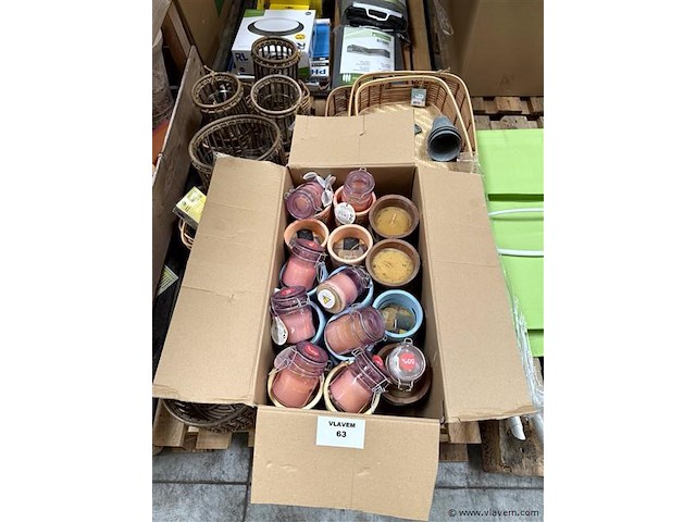 Partij diverse decoratie - afbeelding 1 van  4