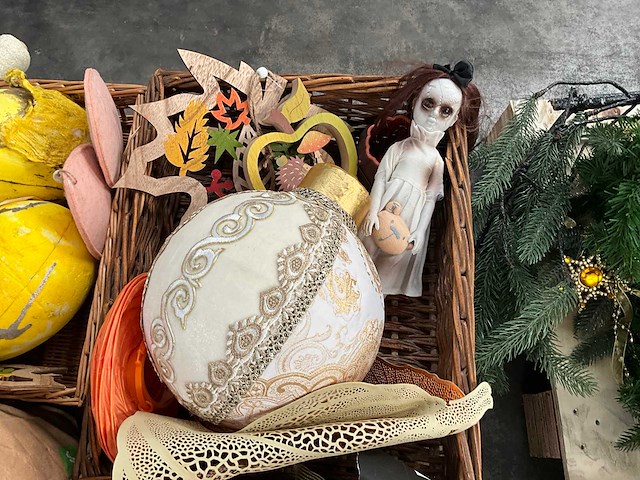 Partij diverse decoratie - afbeelding 6 van  19