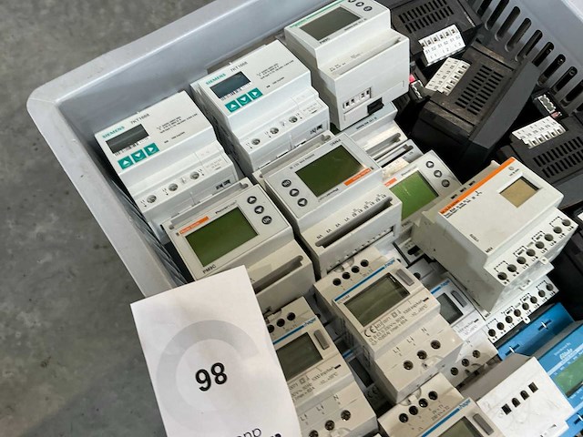 Partij diverse digitale meters - afbeelding 2 van  2