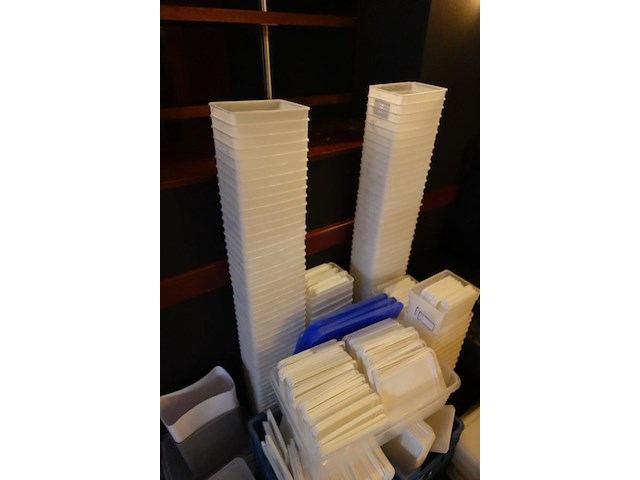 Partij diverse dozen/potten - afbeelding 8 van  8