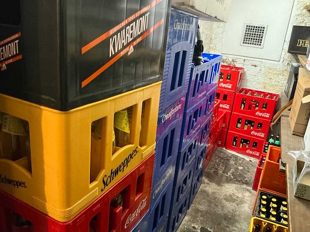 Partij diverse dranken - afbeelding 1 van  12