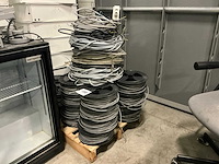 Partij diverse elektriciteitskabels - afbeelding 1 van  5