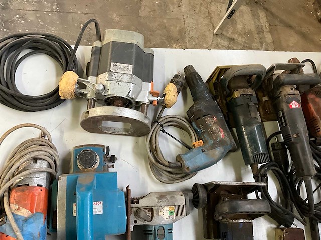 Partij diverse elektrische gereedschappen - afbeelding 2 van  10