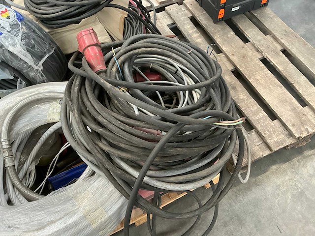 Partij diverse elektrische kabel - afbeelding 3 van  10