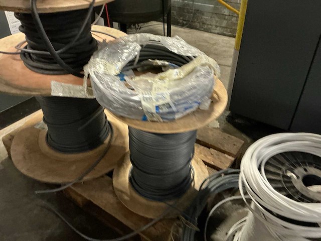 Partij diverse elektrische kabels - afbeelding 5 van  14