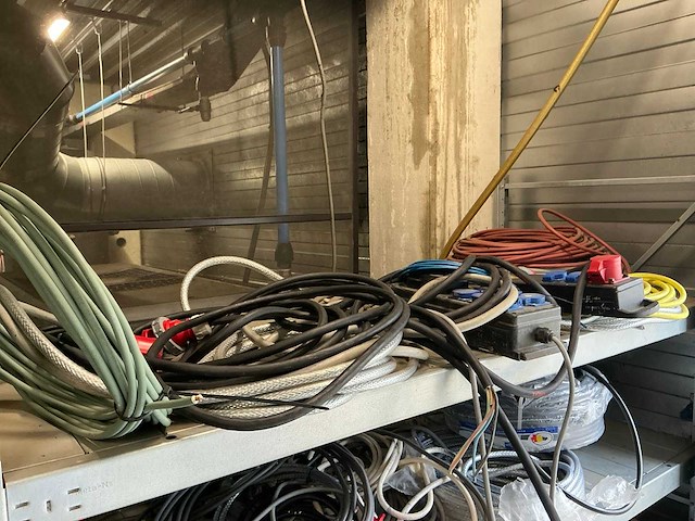 Partij diverse elektrische kabels - afbeelding 11 van  14