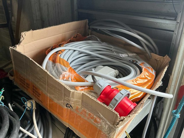 Partij diverse elektrische kabels - afbeelding 14 van  14