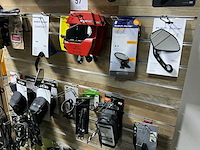 Partij diverse fietsaccessoires - afbeelding 1 van  5