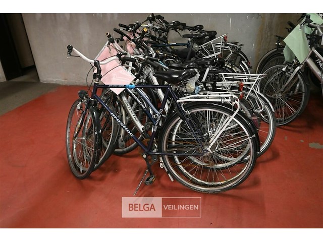 Partij diverse fietsen - afbeelding 2 van  6