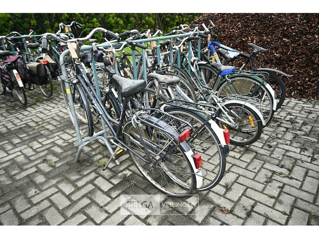 Partij diverse fietsen - afbeelding 1 van  7