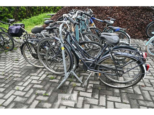 Partij diverse fietsen - afbeelding 2 van  7