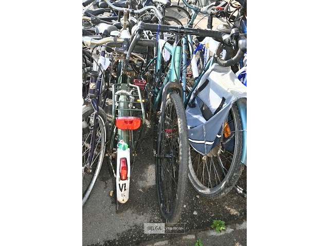 Partij diverse fietsen - afbeelding 2 van  7