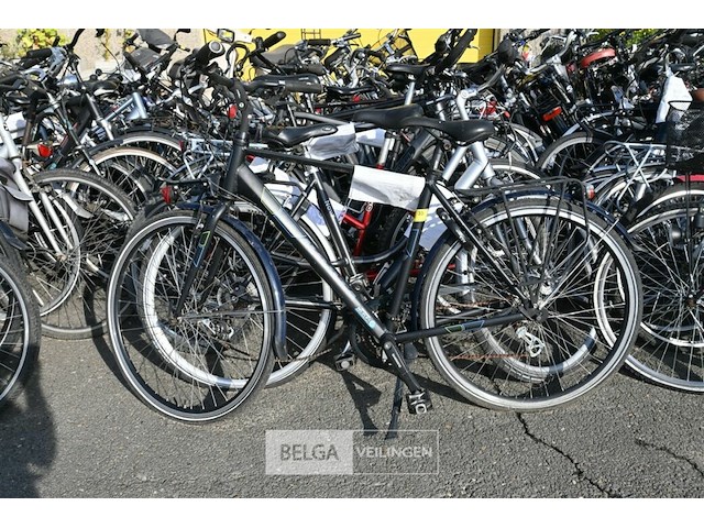 Partij diverse fietsen - afbeelding 1 van  4