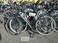 Partij diverse fietsen - afbeelding 1 van  4