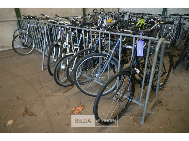 Partij diverse fietsen - afbeelding 2 van  7