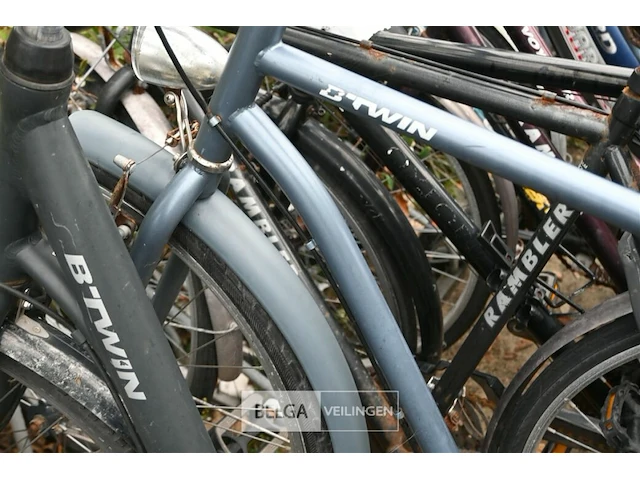 Partij diverse fietsen - afbeelding 2 van  4