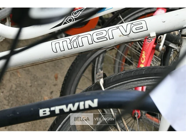 Partij diverse fietsen - afbeelding 4 van  4