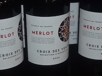 Partij diverse flessen rode wijn, waaronder 9x croix des vents merlot 2023 en 2x macciocchi rasula nero d'avola - afbeelding 2 van  3