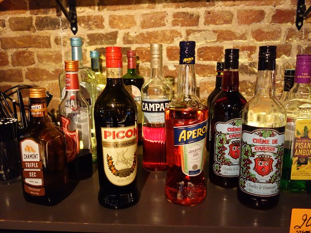 Partij diverse flessen sterke drank - afbeelding 3 van  10