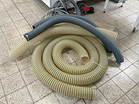 Partij diverse flexibele buizen - afbeelding 2 van  4