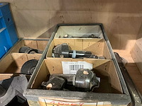 Partij diverse frezen en freestoeboren - afbeelding 16 van  21