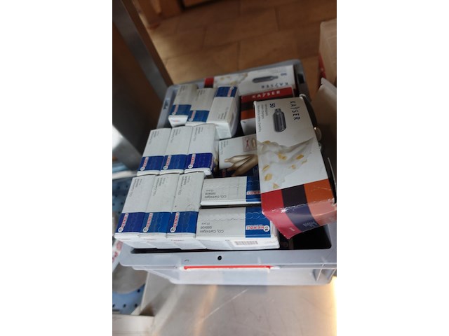 Partij diverse frietmanden - afbeelding 6 van  15