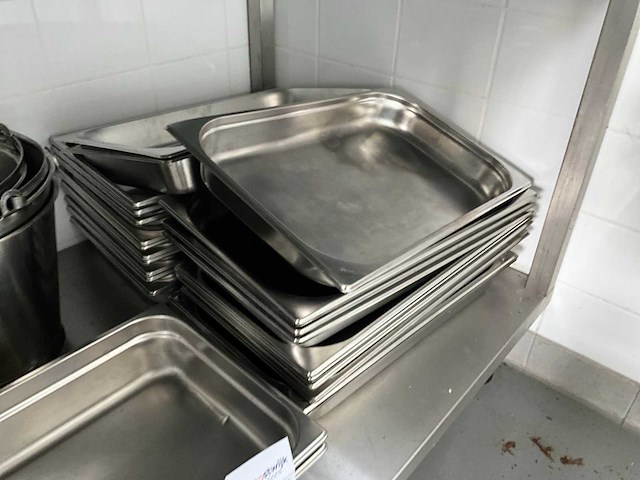 Partij diverse gastronormbak - afbeelding 7 van  7