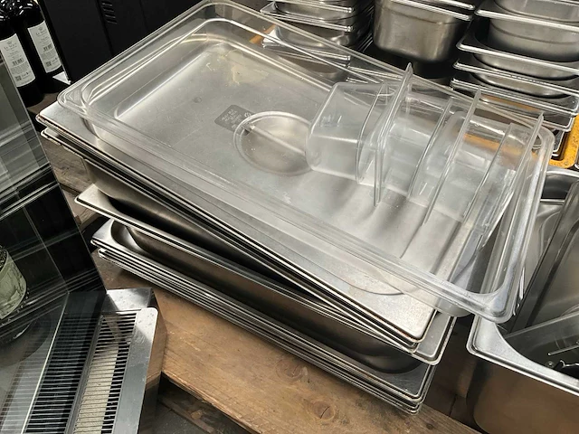 Partij diverse gastronormbakken - afbeelding 14 van  22