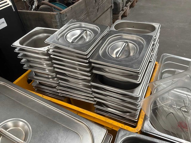 Partij diverse gastronormbakken - afbeelding 3 van  5