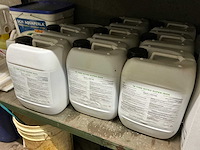 Partij diverse gazon behandeling produkten - afbeelding 5 van  8