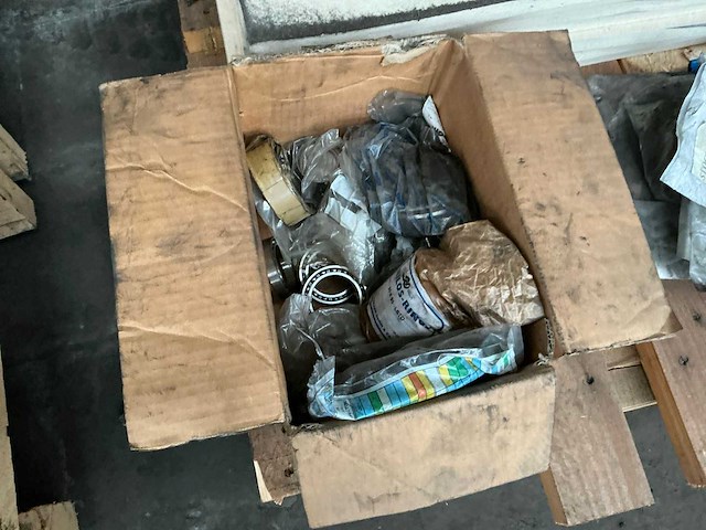 Partij diverse gereedschappen en onderdelen - afbeelding 6 van  7