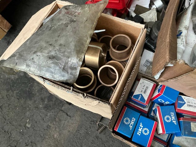 Partij diverse gereedschappen en onderdelen - afbeelding 7 van  16