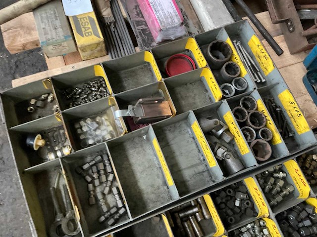 Partij diverse gereedschappen en onderdelen - afbeelding 5 van  17