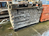 Partij diverse gevelstenen - afbeelding 2 van  4