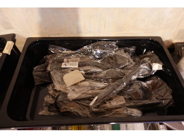 Partij diverse gn bakken met inhoud - afbeelding 6 van  18