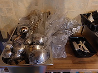 Partij diverse gn bakken met inhoud - afbeelding 15 van  18