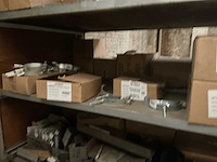 Partij diverse halffabricaten en accessoires - afbeelding 3 van  5