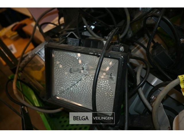 Partij diverse halogeenspots - afbeelding 3 van  5