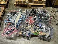 Partij diverse halsters voor paarden